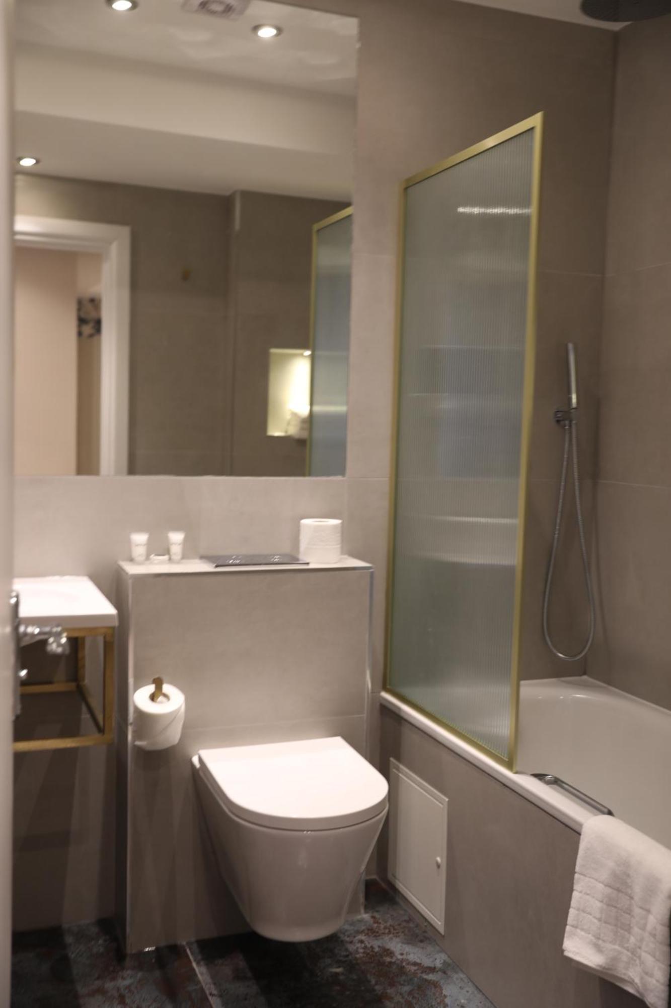 Reem Hotel Londres